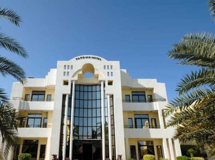 تور کیش هتل پارسیان تورنگار