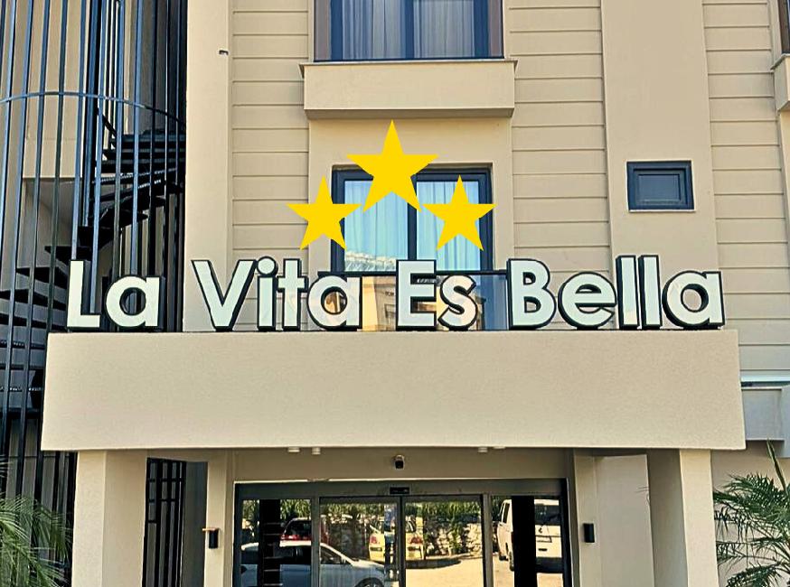 هتل لا ویتا اس بلا تورنگار