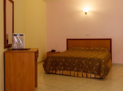 تور کیش هتل گراند تورنگار