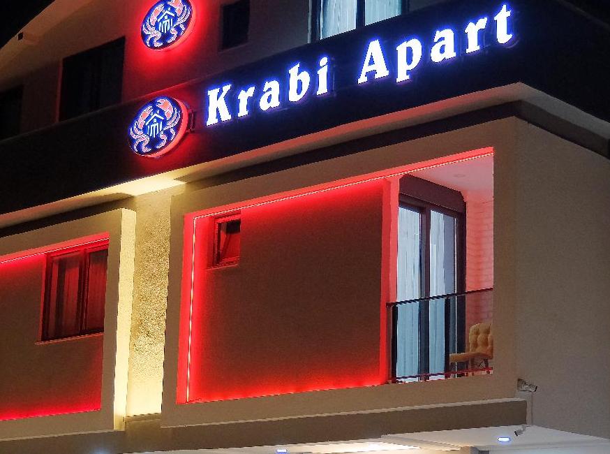 آپارت کرابی تورنگار