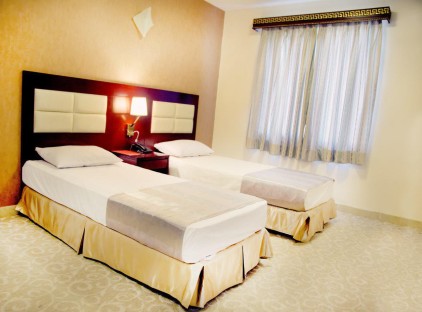 تور کیش هتل تعطیلات تورنگار