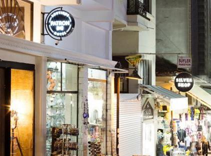 هتل پاترون تورنگار