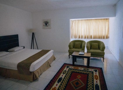 تور کیش هتل گلدیس تورنگار