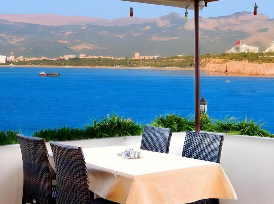 هتل اوزمن اولد تاون فقط برای بزرگسالان تورنگار