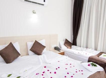 هتل سارپ کادریه تورنگار