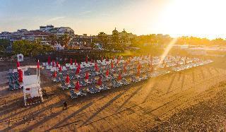 هتل ترون سیگیت بلک تورنگار