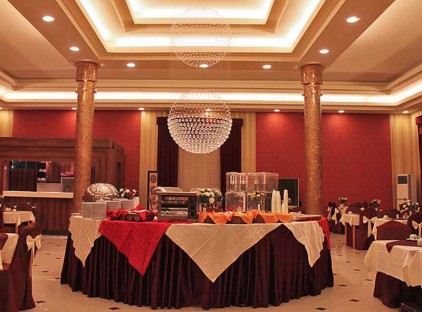 تور کیش هتل هلیا تورنگار