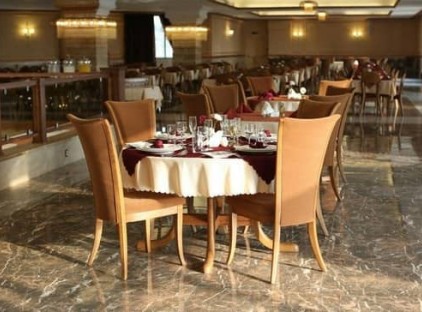 تور کیش هتل ویدا تورنگار