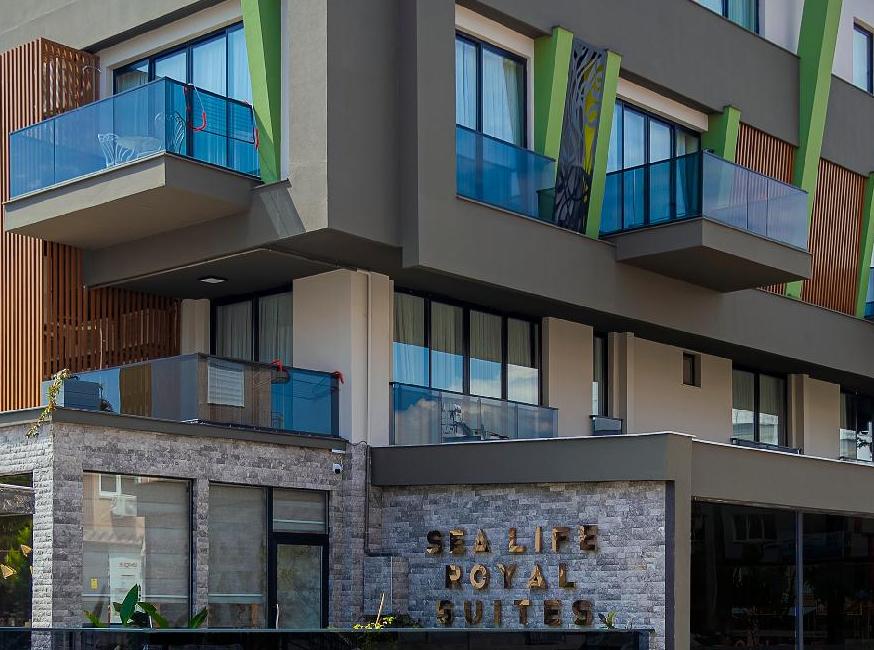 هتل سیل‌لایف رویال سوئیتس تورنگار