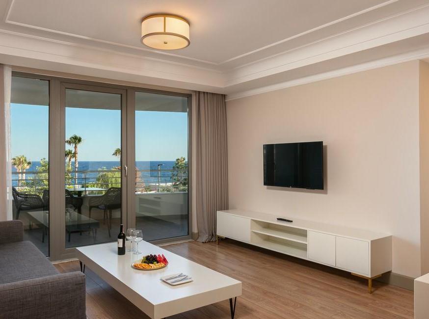 هتل رئو تورنگار