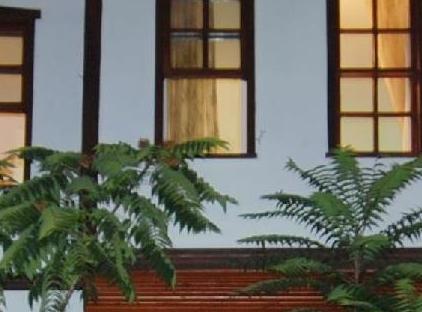 هتل آرگوس تورنگار