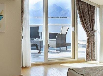 هتل آرگوس تورنگار