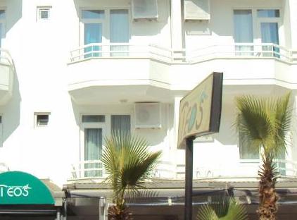 هتل تئوس تورنگار