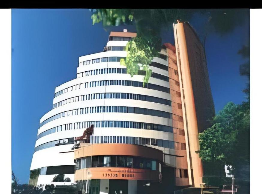 هتل چندر تورنگار