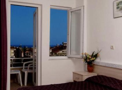 هتل لارا دیاموند تورنگار