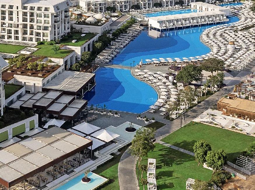 هتل تیتانیک دلوکس گلف بلک تورنگار