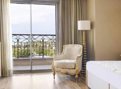 هتل اسپایس و اسپا تورنگار