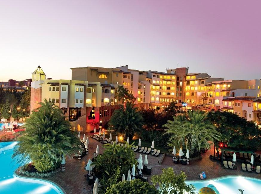 هتل لیماک آرکادیا گلف ریزورت بلک تورنگار