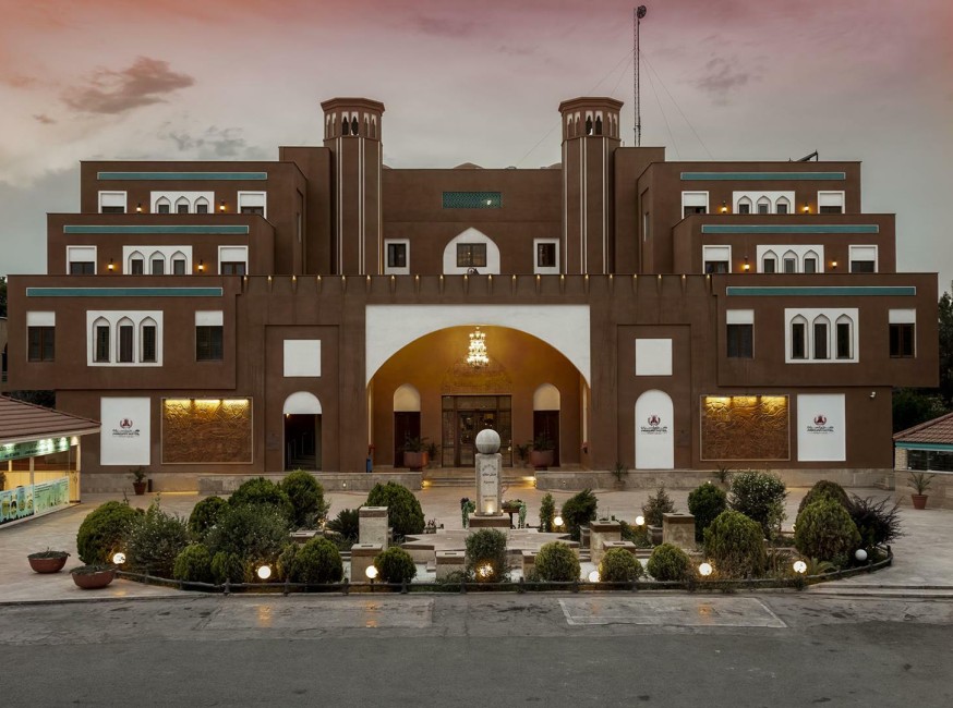 تور یزد هتل صفائیه يزد تورنگار