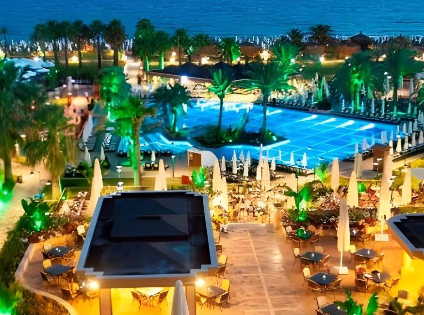 هتل کریستال تت بیچ گلف ریزورت و اسپا تورنگار