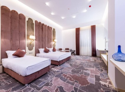 تور یزد هتل سیب و نار يزد تورنگار