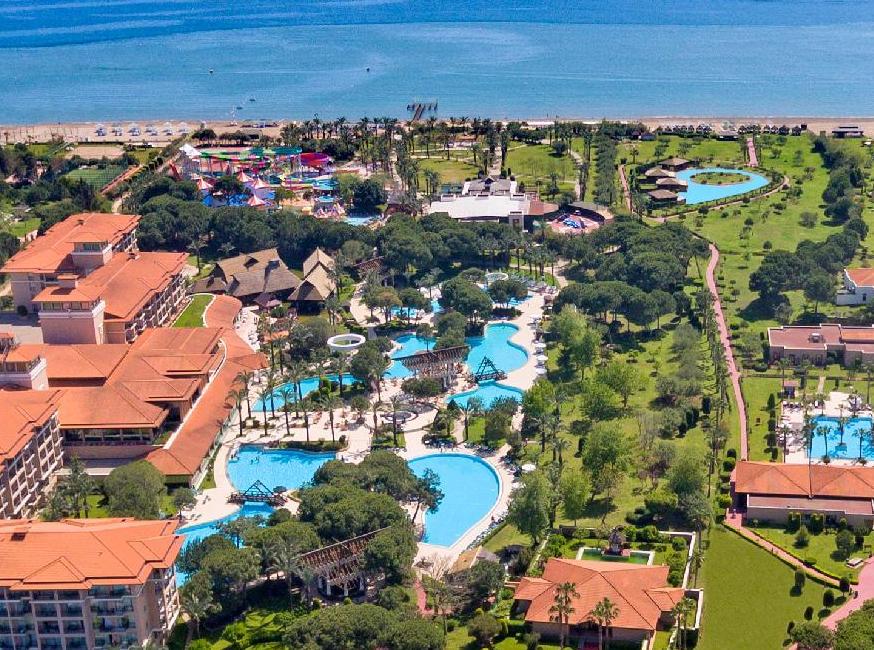 هتل آی‌سی هتلز گرین پالاس تورنگار