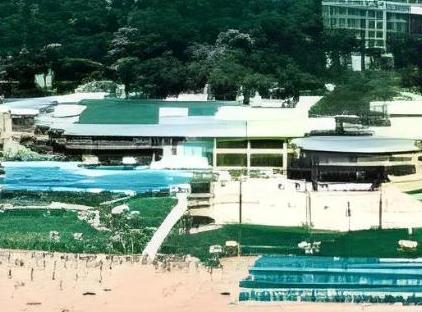 هتل پاین بیچ بلک تورنگار