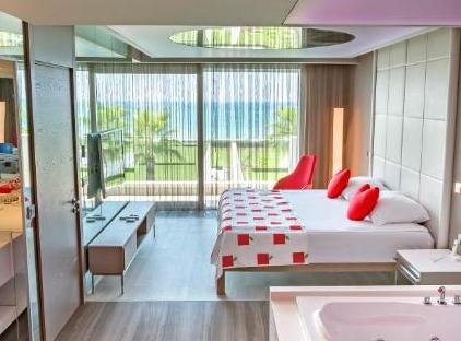 هتل آدم و حوا - فقط بزرگسالان تورنگار