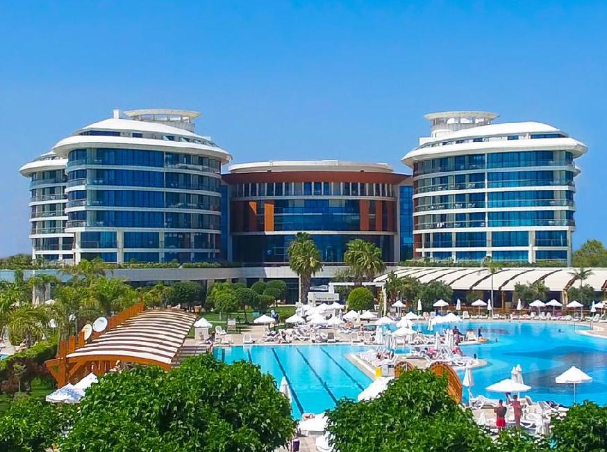 هتل بایا لارا - همه چیز شامل تورنگار