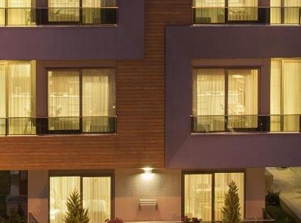 هتل ترند سوئیتس تورنگار