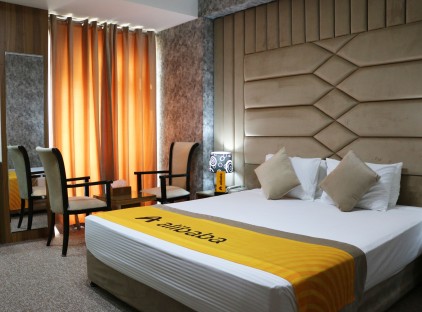 تور تبریز هتل بین المللی تورنگار