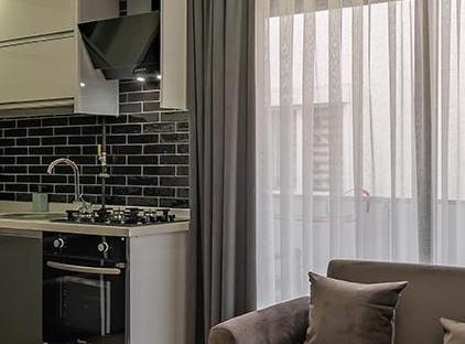 سوئیت استاندارد بالکن‌دار تورنگار