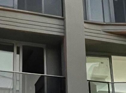 آپارتمان تاریخی موقعیت مرکزی طبقه همکف شهر قدیمی تورنگار