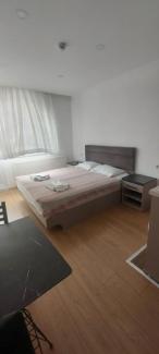 آپارتمان شماره ۱۸ ۱+۰ (استودیو)