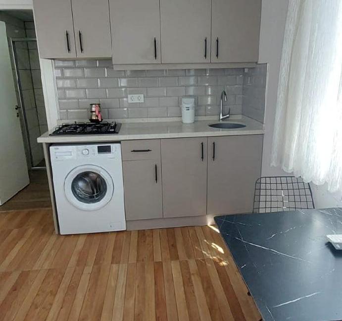 آپارتمان شماره ۱۳ ۱+۰ (استودیو) تورنگار