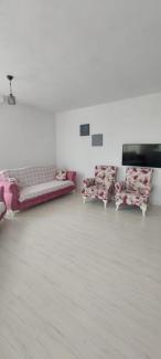 آپارتمان شماره ۲+۱