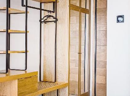 هتل لِی تورنگار