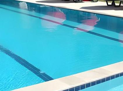 بگونویل اِوِری تورنگار