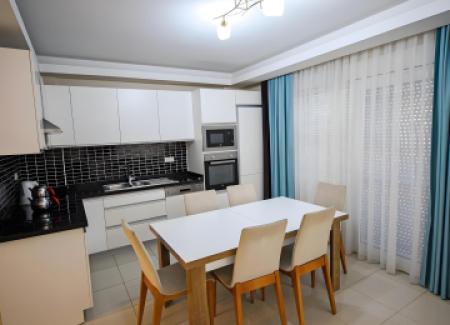 بلو هومز (E6)