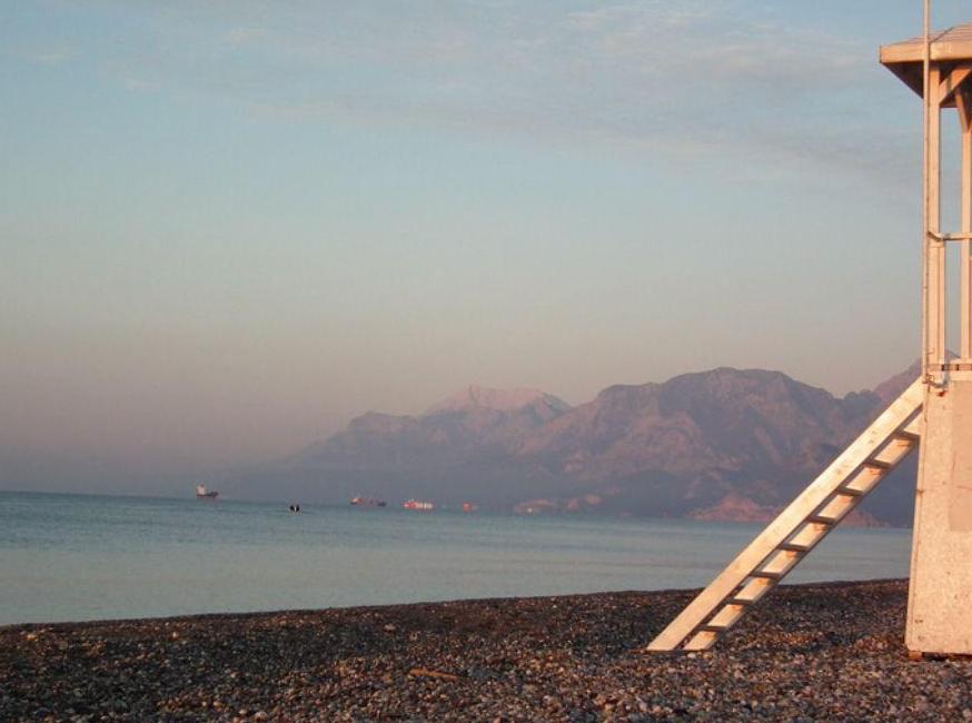 رزیدنس لوکس 3+1 با استخر، امنیت، پارکینگ، وای‌فای تورنگار