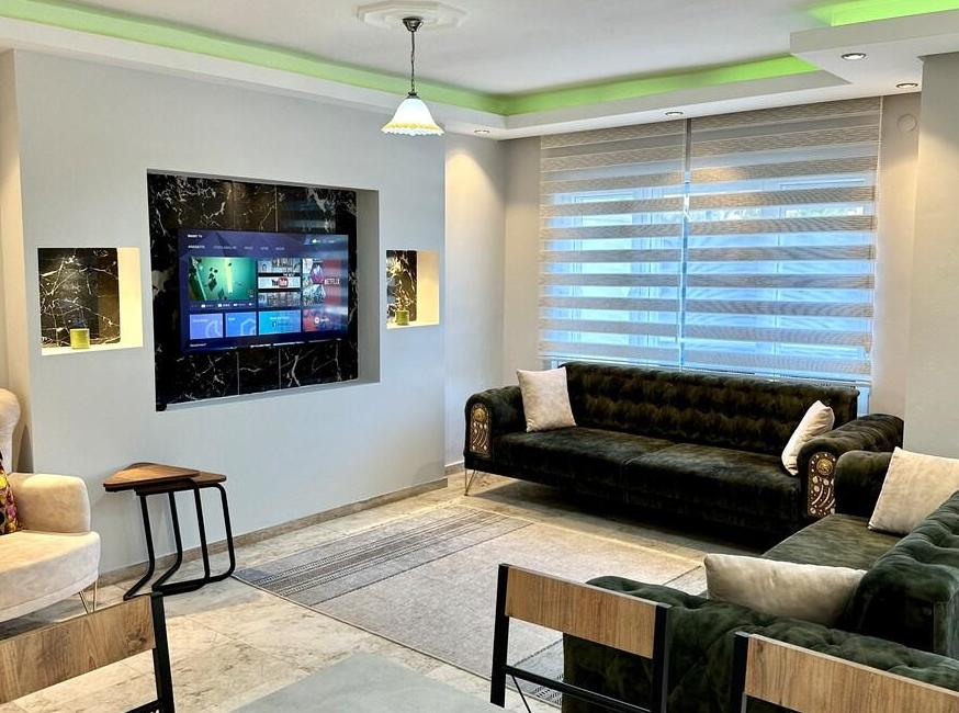 ویلای خصوصی با استخر ۵+۱ بلک تورنگار