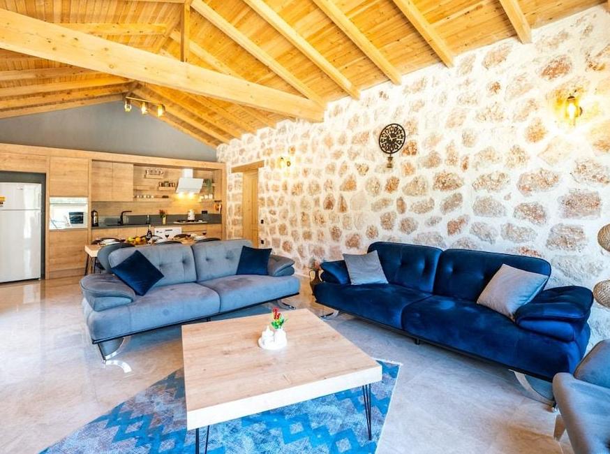 ویلا بلا تورنگار