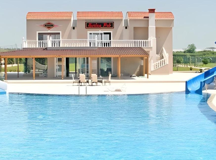 ویلاهای بلو هومز (زئوس) تورنگار