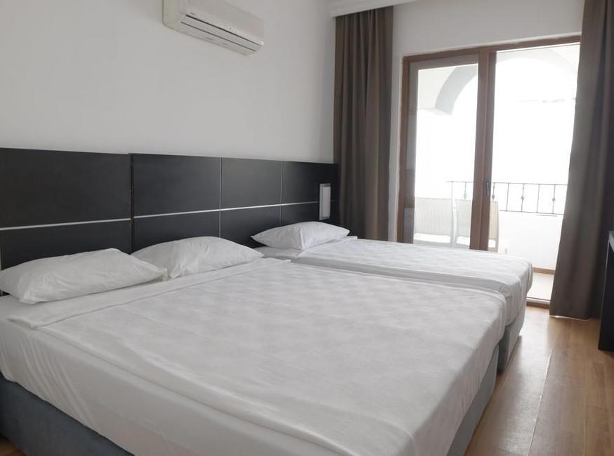 هتل این آنتالیا تورنگار