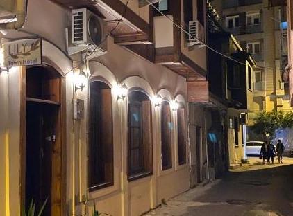 هتل بوتیک للیلی تاون تورنگار