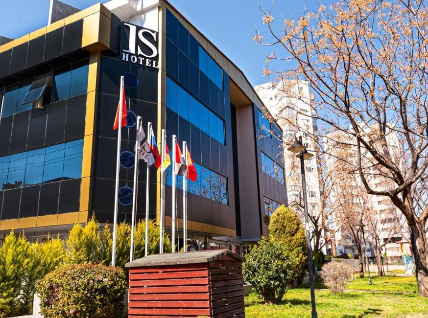 هتل آی‌اس تورنگار