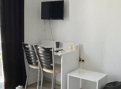 هتل تمیز و در مرکز d:6 تورنگار