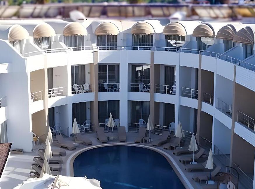 Hotel Felizya تورنگار