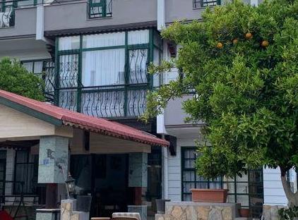 KUTBERK HOTEL تورنگار