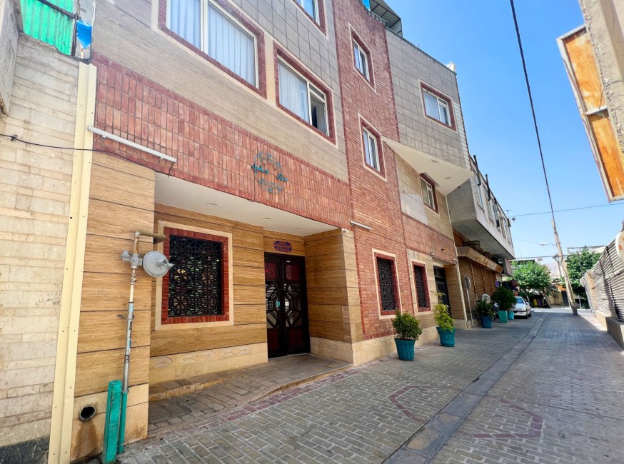 تور شیراز هتل وکیل تورنگار